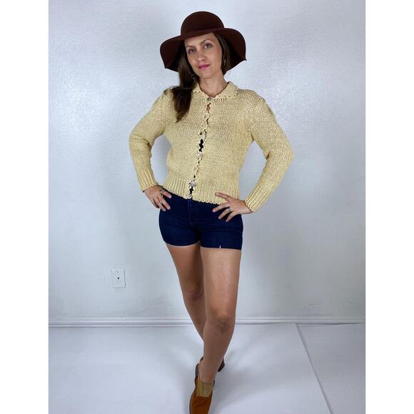 vintage 80s Beige PUFF SLEEVE Collared CARDIGAN S/Md sweater peasant Oktoberfest - Picture 9 of 10